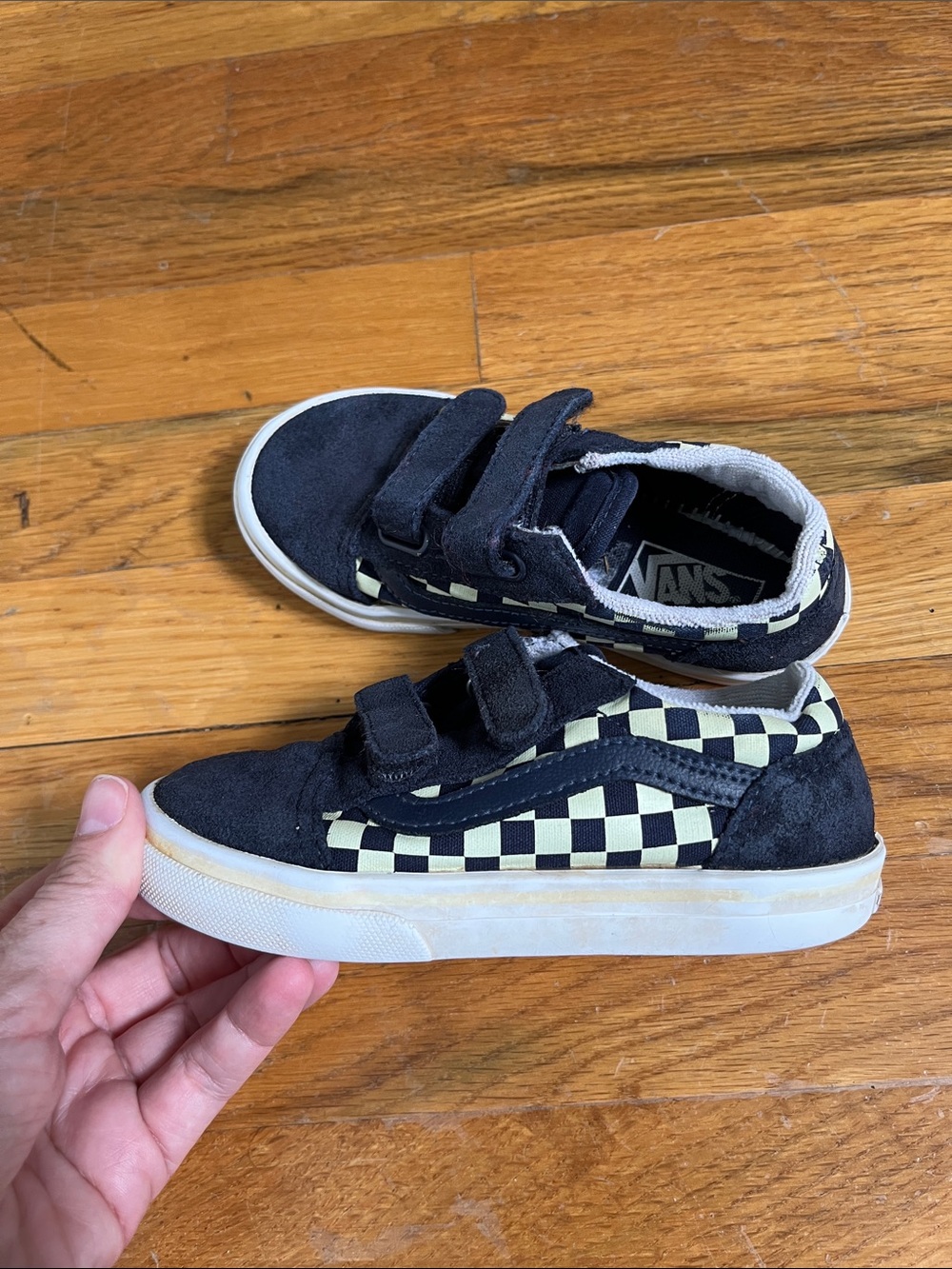 Vans Toddler Old Skool V Glow sneakers Navy